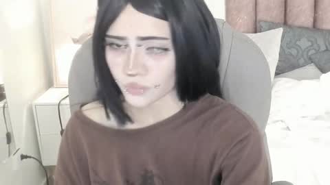 Snapshot of celestica_rose chatting on 12-01-25, 09:20 Celestica online show from 12-01-25, 09:20