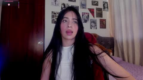 Snapshot of celestinepurple chatting on 12-17-25, 08:48 Celestineeeeee online show from 12-17-25, 08:48