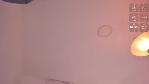 Snapshot of celia_dubois chatting on 11-11-25, 08:42 Ari online show from 11-11-25, 08:42