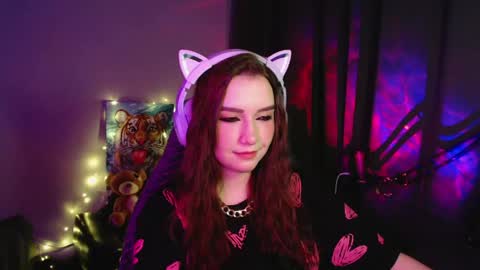 celia_sensual_ online show from 04-17-26, 06:55