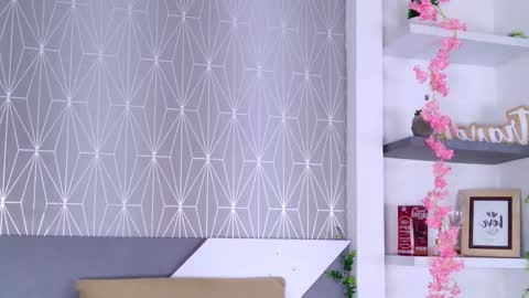 Snapshot of celine_lee chatting on 10-18-25, 06:08 Celine online show from 10-18-25, 06:08