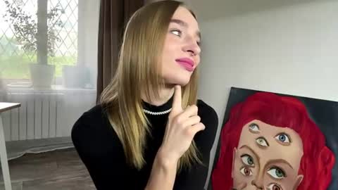 Snapshot of celineruppert chatting on 06-12-26, 01:37 Amilia online show from 06-12-26, 01:37
