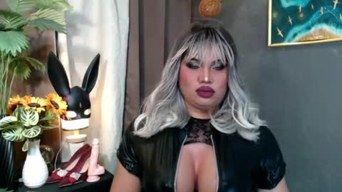 Snapshot of cellinekittcumerr chatting on 08-05-26, 06:22 cellinekittcumerr online show from 08-05-26, 06:22