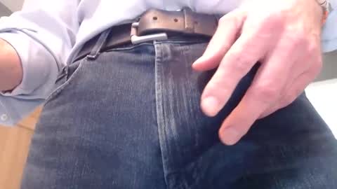 Centerfield online show from 03-06-25, 06:26