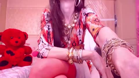 Snapshot of cerisedodd chatting on 02-11-25, 03:29 Cerise online show from 02-11-25, 03:29