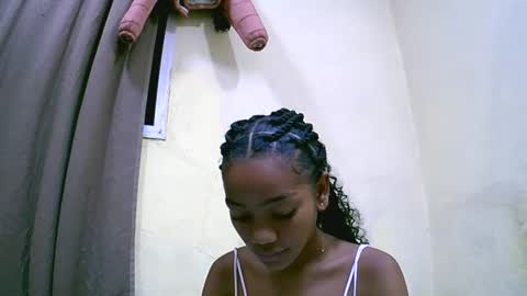 cerminah online show from 10-27-25, 03:43