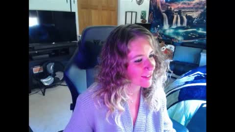 Snapshot of cessprinn chatting on 09-30-25, 03:39 Marie online show from 09-30-25, 03:39