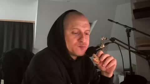 ceszinho999 online show from 12-17-25, 06:52