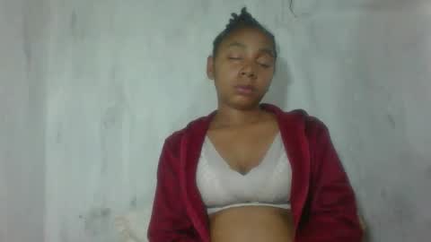 Snapshot of cettehot chatting on 10-22-25, 02:56 cette soa online show from 10-22-25, 02:56