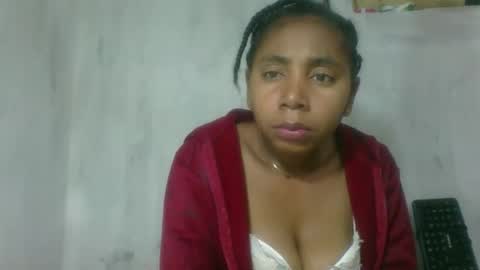 Snapshot of cettehot chatting on 10-24-25, 05:37 cette soa online show from 10-24-25, 05:37