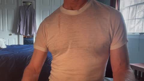 Snapshot of cfnmworkout1 chatting on 11-16-25, 03:39 cfnmworkout1 online show from 11-16-25, 03:39