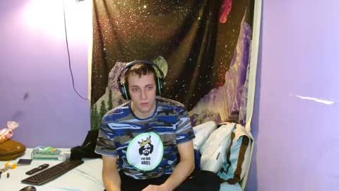 cguffey2284 online show from 01-08-25, 09:12