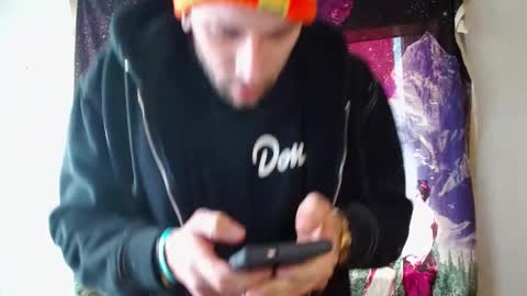 cguffey2284 online show from 02-04-25, 06:06