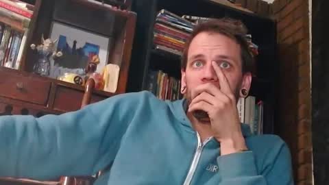 cguffey2284 online show from 02-06-25, 08:50