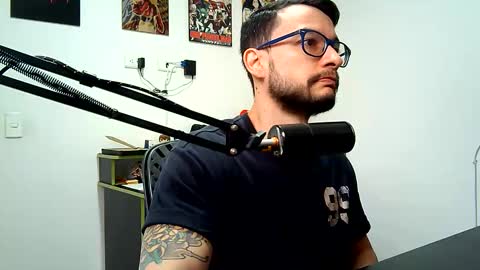 Snapshot of ch3ch018 chatting on 06-09-26, 03:01 Checho online show from 06-09-26, 03:01