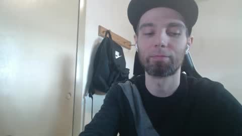 cha_cha_chillin online show from 06-01-26, 05:14