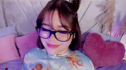 Snapshot of chaarlotte_1 chatting on 06-29-26, 05:46 charlotte online show from 06-29-26, 05:46