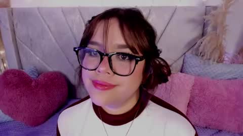 Snapshot of chaarlotte_1 chatting on 07-05-26, 01:29 charlotte online show from 07-05-26, 01:29