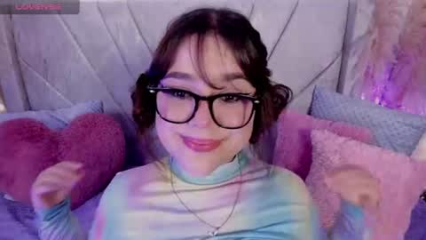 Snapshot of chaarlotte_1 chatting on 07-25-26, 03:31 charlotte online show from 07-25-26, 03:31