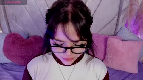 Snapshot of chaarlotte_1 chatting on 07-26-26, 02:02 charlotte online show from 07-26-26, 02:02