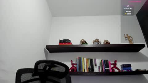 Isa online show from 12-15-24, 09:42