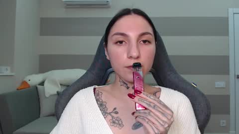 Kate online show from 02-26-25, 02:03