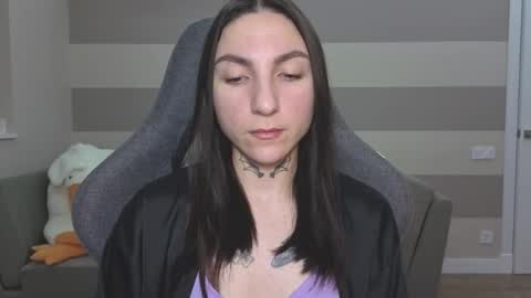 Kate online show from 11-11-25, 06:02