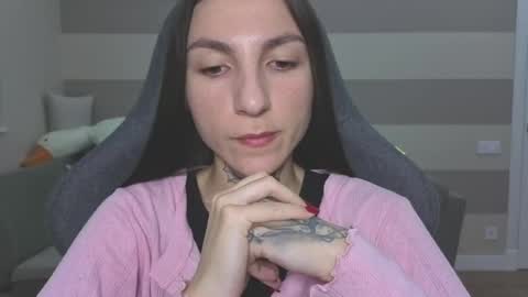 Snapshot of chabibiann chatting on 05-22-26, 07:04 Kate online show from 05-22-26, 07:04