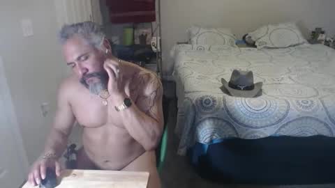 Chuck online show from 04-10-26, 09:03