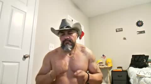 Snapshot of chacho1968 chatting on 07-13-26, 07:55 Chuck online show from 07-13-26, 07:55