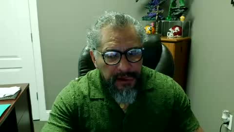 Snapshot of chacho1968 chatting on 07-14-26, 04:13 Chuck online show from 07-14-26, 04:13