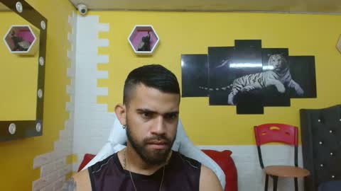 Snapshot of chacorta_ chatting on 04-21-26, 01:06 chacorta_ online show from 04-21-26, 01:06