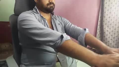 Snapshot of chadipluskhangarh chatting on 03-01-26, 01:13 Stormydick online show from 03-01-26, 01:13