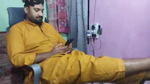 Snapshot of chadipluskhangarh chatting on 03-24-26, 04:45 Stormydick online show from 03-24-26, 04:45