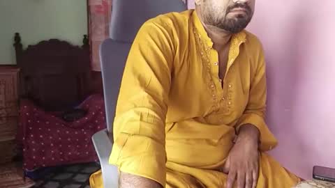 Snapshot of chadipluskhangarh chatting on 03-25-26, 06:41 Stormydick online show from 03-25-26, 06:41