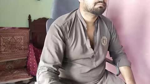 Snapshot of chadipluskhangarh chatting on 03-26-26, 09:59 Stormydick online show from 03-26-26, 09:59