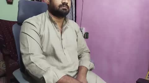 Snapshot of chadipluskhangarh chatting on 03-31-26, 05:13 Stormydick online show from 03-31-26, 05:13