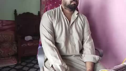 Snapshot of chadipluskhangarh chatting on 04-01-26, 06:58 Stormydick online show from 04-01-26, 06:58