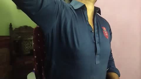 Snapshot of chadipluskhangarh chatting on 04-06-26, 05:47 Stormydick online show from 04-06-26, 05:47