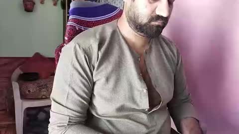 Snapshot of chadipluskhangarh chatting on 04-11-26, 07:45 Stormydick online show from 04-11-26, 07:45