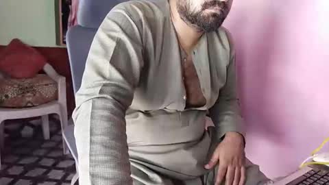 Snapshot of chadipluskhangarh chatting on 04-12-26, 08:19 Stormydick online show from 04-12-26, 08:19