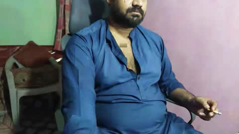 Snapshot of chadipluskhangarh chatting on 04-12-26, 08:36 Stormydick online show from 04-12-26, 08:36