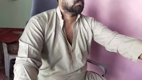 Snapshot of chadipluskhangarh chatting on 04-14-26, 06:52 Stormydick online show from 04-14-26, 06:52