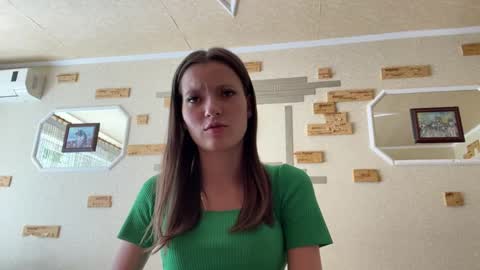 Snapshot of chaesoffel chatting on 05-25-26, 08:09 Luna online show from 05-25-26, 08:09