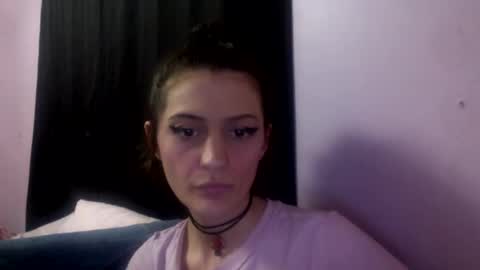 Snapshot of chaicutie chatting on 06-25-26, 08:30 chaia online show from 06-25-26, 08:30