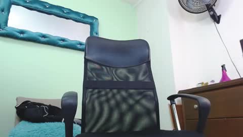 Chalon  online show from 03-09-26, 07:40