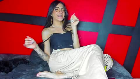 chaminelan online show from 01-21-25, 02:00