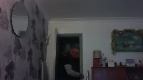 Snapshot of champers37 chatting on 12-17-24, 12:54 Champers online show from 12-17-24, 12:54