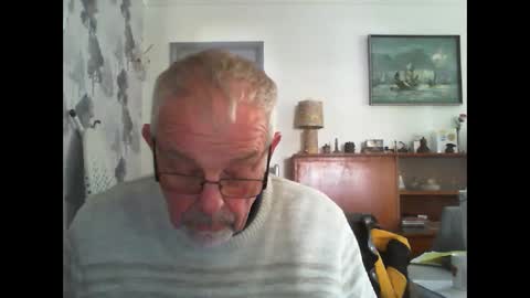 Champers online show from 04-23-26, 01:13