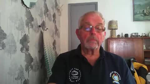 Snapshot of champers37 chatting on 04-27-26, 09:29 Champers online show from 04-27-26, 09:29